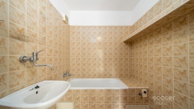 Prodej bytu 4+1/L/S, 77,95 m2, ulice U Pentlovky, Praha 8 - Troja. 