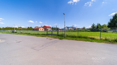 Prodej stavebního pozemku o výměře 2582 m2, Praha – západ, Jesenice.