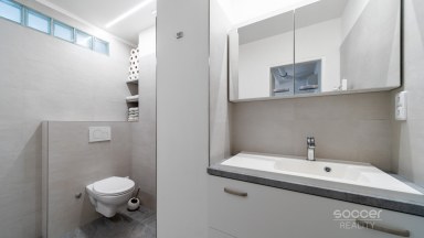 Atraktivní byt po rekonstrukci ve vyhledávané lokalitě.