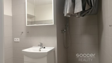 Pronájem krásného bytu 1+kk/T, 20 m2, Slaný, Soukenická