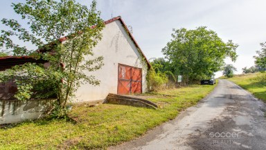 Prodej domu, Stradonice u Pátku, obec Peruc