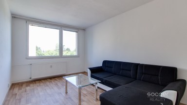 Pronájem bytu po rekonstrukci 2+kk/sklep, 43 m2, ul. Královická, Brandýs nad Labem.