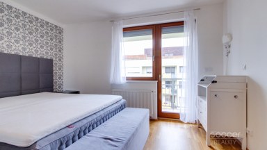 Pronájem krásného bytu 3+kk/terasa/balkon/2x GS, 89/66/10 m2, ul. Harlacherova, Praha 10 - Záběhlice