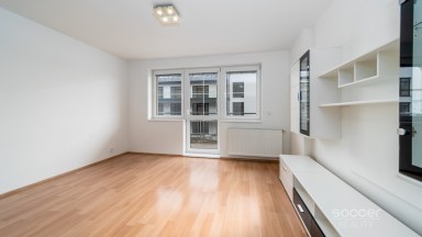 Prodej bytu 2+kk s balkonem a sklepem, 57,2 m², Praha – Přezletice.