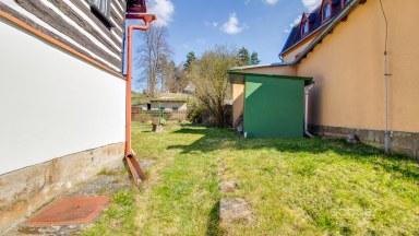 Prodej chalupy 3+kk, 145,3 m², stojící na pozemku o velikosti 739m2, obec Mařenice, okres Česká Lípa