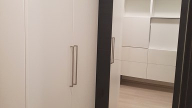 Pronájem novostavby bytu 2 + kk/B/S, v Praze 5 - Hlubočepy, ulice Hugo Hasse.