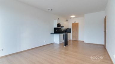 Pronájem bytu 2+kk/B, 55 m2, ul. Rychtáře Petříka, Praha 10 – Hostivař.