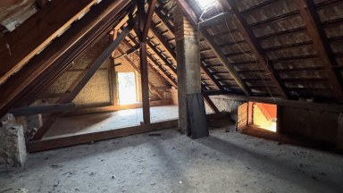 Prodej domu 2+1/zahrada/půda/sklep, 72 m2, ul. Alšova, Jirny, Praha – východ.