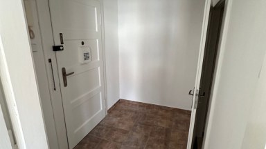 Pronájem hezkého bytu 2+kk, 51 m2, Praha 3 - Žižkov, ul. Jeseniova.
