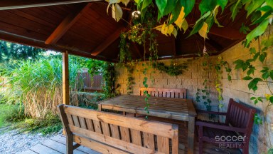 Prodej rodinného domu 5+kk, obec Vestec, okres Praha – západ.