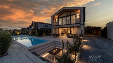 Prodej luxusního rodinného domu, 6+kk/T/L/G, Předboj.