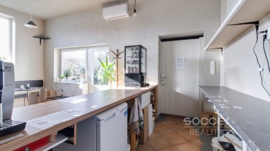 Pronájem komerčního prostoru 33 m² se zahradou – Lysá nad Labem.