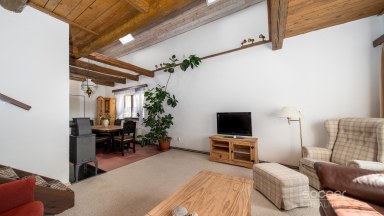 Malebný venkovský dům se zahradou blízko Českého ráje.