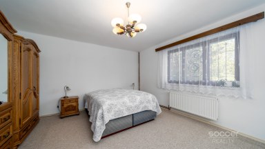 Malebný venkovský dům se zahradou blízko Českého ráje.