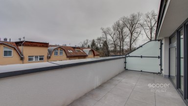 Pronájem bytu 2+kk s velkou lodžií – Projekt ZLATÝ KOPEC, Praha – Přezletice.