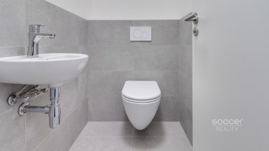 Pronájem bytu 2+kk s velkou lodžií – Projekt ZLATÝ KOPEC, Praha – Přezletice.