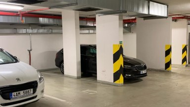 Pronájem garážového stání v novostavbě Rozhledna, Praha 4 - Krč, ulice Antala Staška.