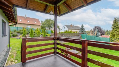 Rodinný dům 4+kk s terasou a zahradou, Kaňk u Kutné Hory.