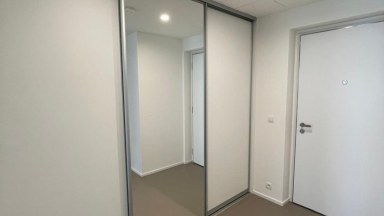 Pronájem bytu 2+kk, 54,1 m2 s terasou 5,7 m2 a sklepem, Praha 10 – Strašnice, ul. Ramonova.