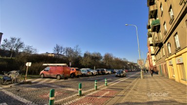 Pronájem bytu 1+kk, 16 m2, Praha 3 - Žižkov, Jeseniova.