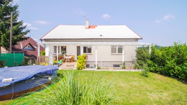 Pronájem rodinného domu, 5+kk/G/T/Z/S,B, 180m2, Čerčany, ul. Mánesova.
