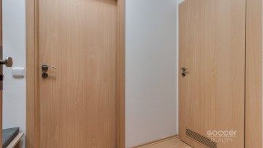 Pronájem bytu 2+kk/B/G, 50 m2, ul. Vladycká, Praha 10 - Hostivař.