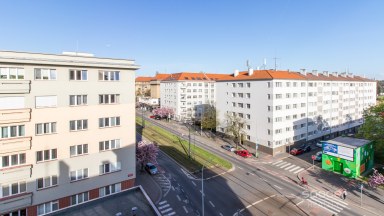 Pronájem bytu 2+1/B, 77 m2, ul. Vršovická, Praha 10 – Vršovice.