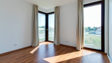Pronájem domu se zahradou, Praha 20 – Horní Počernice, U Zimoviště