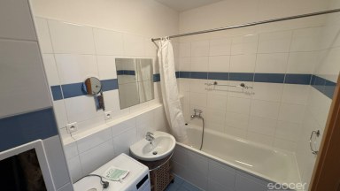 Prodej novostavby bytu 2 + kk/L/G/S, 55 m2, v Praze - Uhříněves, ulice Saturnova.