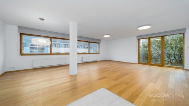 Pronájem krásného bytu 4+kk/B/S/PS, 140m2, Praha 6 - Vokovice, Skotská