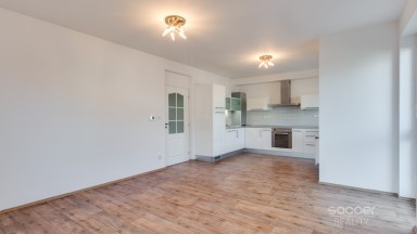 Pronájem bytu 3+kk/B, 94 m2, Praha - východ - Šestajovice.