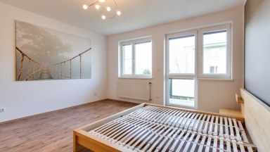 Pronájem bytu 3+kk/B, 94 m2, Praha - východ - Šestajovice.