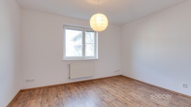 Pronájem bytu 3+kk/B, 94 m2, Praha - východ - Šestajovice.