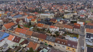 Prodej řadového rodinného domu 4+1, 160 m2, ul. Rašínova, Kladno.