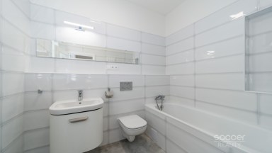 Velmi krásný nadstandardní byt ve vile se zahradou.