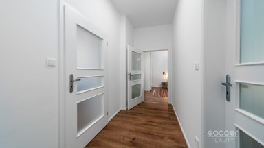 Velmi krásný nadstandardní byt ve vile se zahradou.