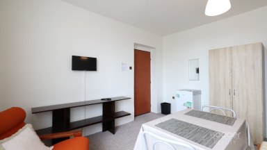 Pronájem pokoje 20 m2 na Praze 9 – Čakovice, v ul. Danielova.