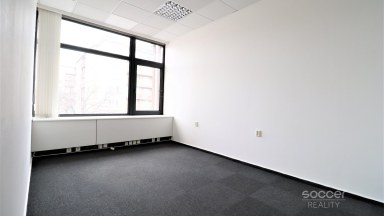 Pronájem kanceláře 17,19 m2 ulice Sokolovská