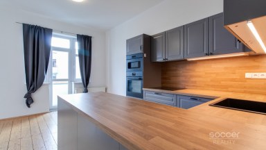 Pronájem bytu 2+kk/B/S, 53 m2, ul. Prouzova, Praha 9 - Vysočany.