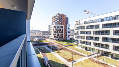 Pronájem bytu 1+kk/L/G, 32 m2, ul. Poděbradská, Praha 9 - Hloubětín.