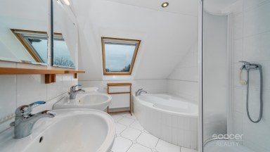 Jedinečný mezonet v rodinném domě v žádané čtvrti Mladé Boleslavi.