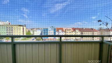 Velmi hezký byt po rekonstrukci ve vyhledávané lokalitě.