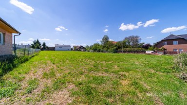 Prodej stavebního pozemku o výměře 1291 m2, Praha – západ, Jesenice.