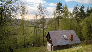 Pronájem rekreační chaty, Suhrovice, 16 km od Mladé Boleslavi.