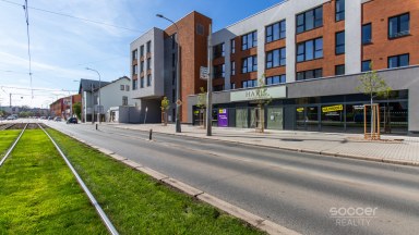 Pronájem bytu 2+kk/T/G/S, 59 m2, ul. Poděbradská, Praha 9 - Vysočany.