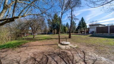 Prodej domu s pozemkem 1 310 m², Jičín – Holínské Předměstí.