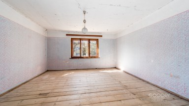 Prodej domu s pozemkem 1 310 m², Jičín – Holínské Předměstí.