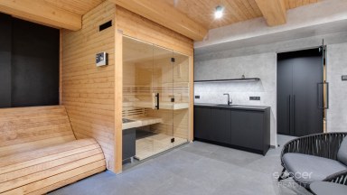 Pronájem bytu 1+kk/Sklep/Wellness, 36 m², Praha 3 – Vinohrady, ul. Vinohradská.
