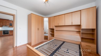 Prodej bytu 3+kk/B/PS, 64 m², ul. Pražská, Šestajovice.