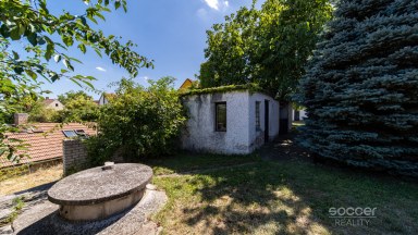 Prodej rodinného domu s pozemkem 1 466 m², Zápy
